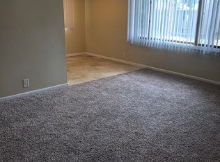 4011 Westover Rd SE APT 4, Cedar Rapids, IA 52403