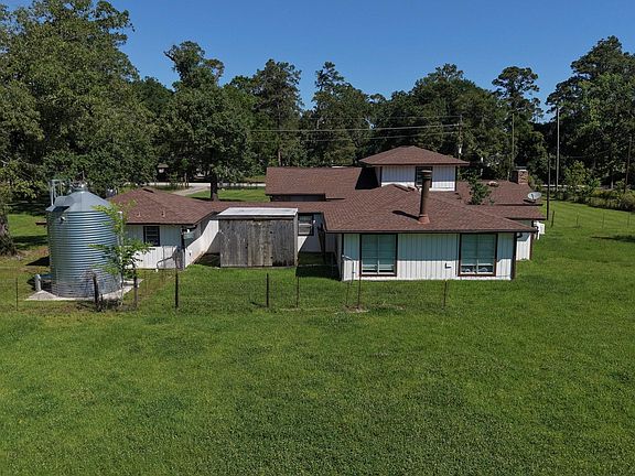 4th image of 3006 Spring Creek Dr