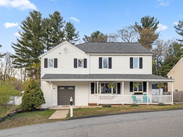53 Brissette St, Dracut, MA 01826