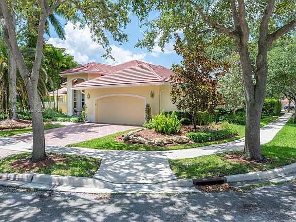 5th image of 1562 Island Way