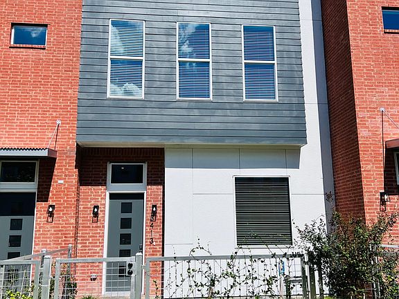 Front View with Front Yard Area