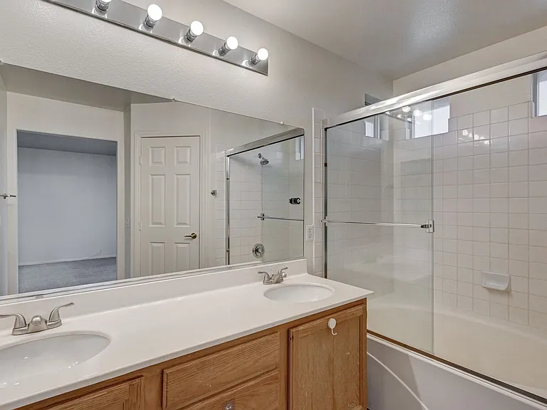 10800 Palatine Ct — Photo 9