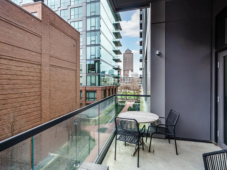 250 Spring St #313 — Photo 28