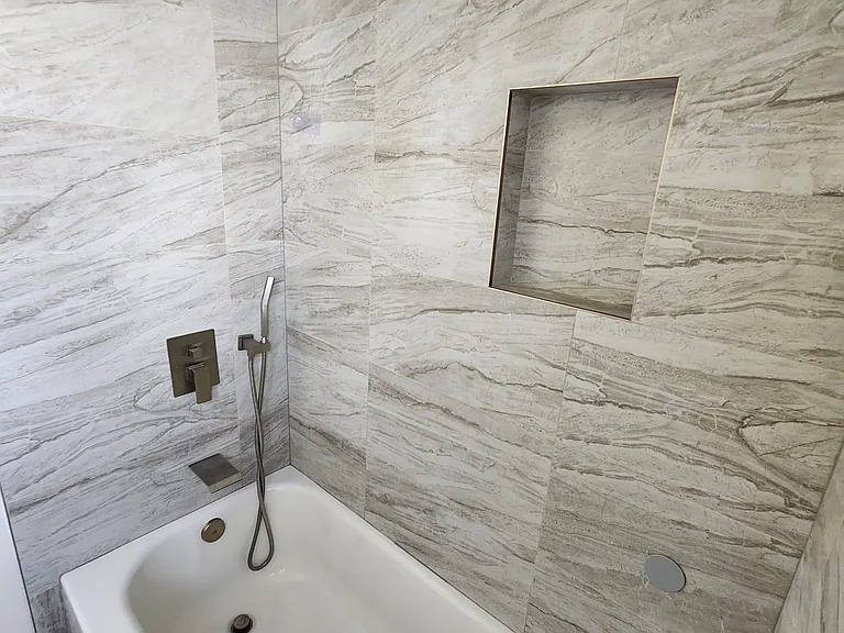 157 W Ash Ave #E — Photo 19