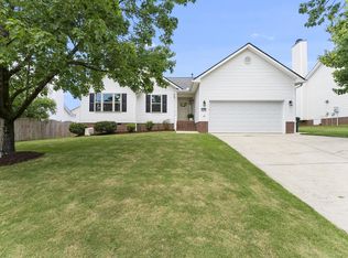 2402 Dial Dr, Apex, NC 27523