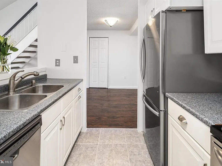 1218 Aspen Dr — Photo 16