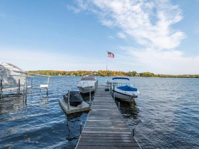1384 Baldur Park Rd, Wayzata, MN, 55391