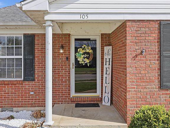 3rd image of 105 Charmac Rd