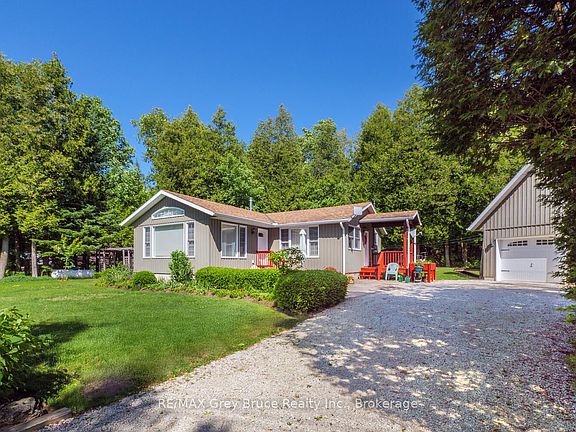 3rd image of 186 Hope Bay Rd