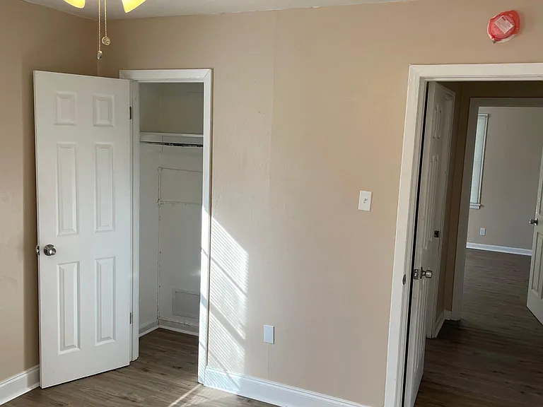 309 Macklyn St — Photo 13