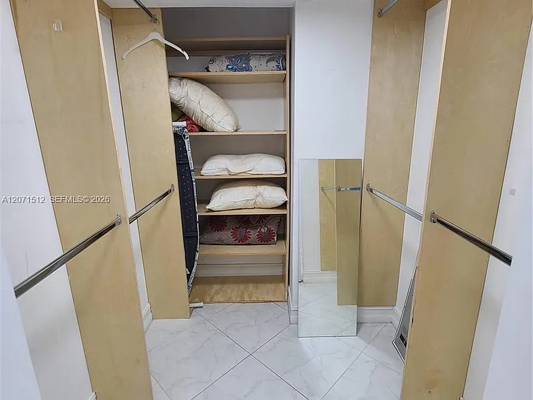 750 Michigan Ave #203 — Photo 26