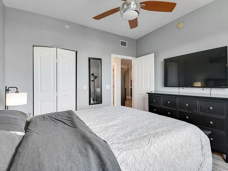 7302 Myrtlewood Cir W — Photo 13