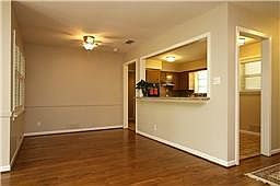 5th image of 5027 Indigo St