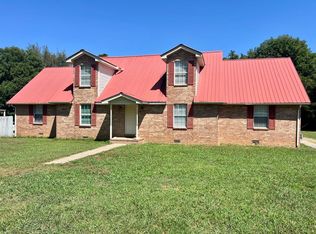 2563 Carriage Dr #A, Murfreesboro, TN 37128