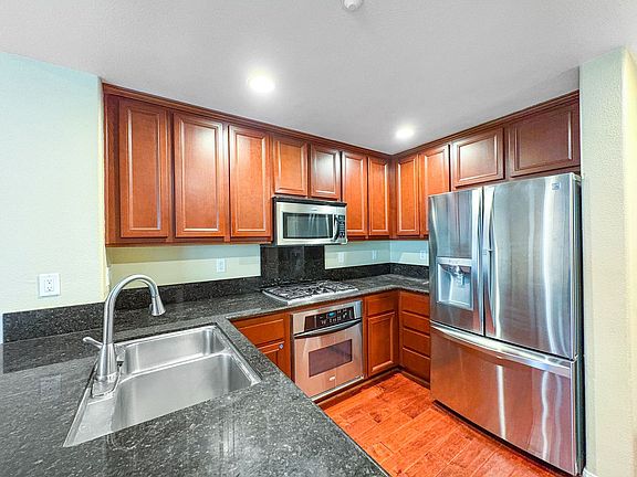 5th image of 10535 Camino Bello Mar Unit 6