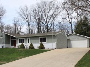 321 Fletcher Dr, Danville, IL 61832