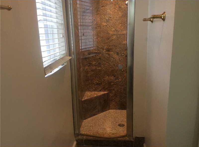 2nd image of 10125 SW 88th St