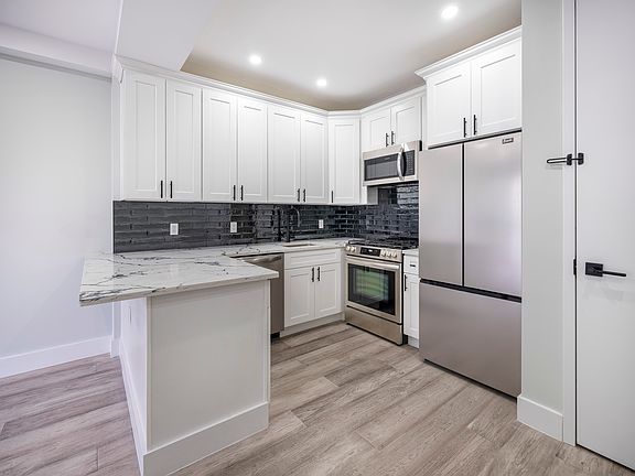 3rd image of 3431 9th St #3F