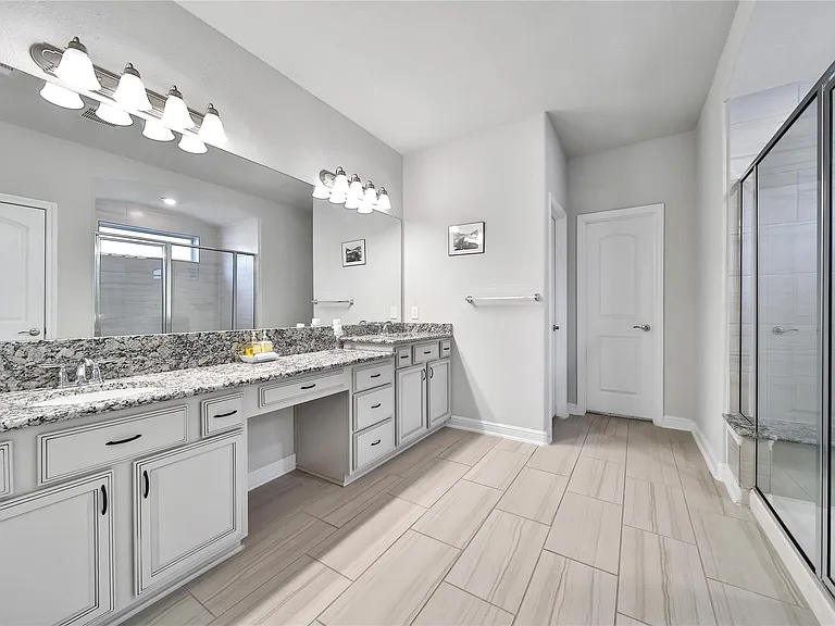 32918 Franklin Brooks Dr — Photo 23