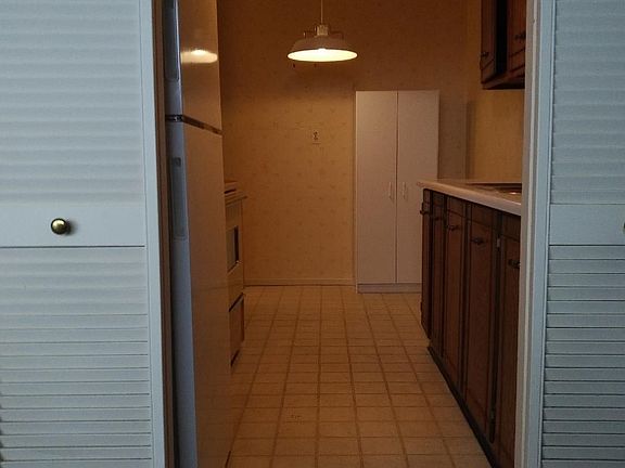 4th image of 177 Linus Rd #1009