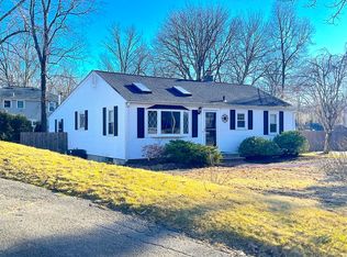 32 Edmund Corrigan Rd, North Attleboro, MA 02760