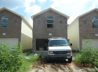 620 E 39th St, Houston, TX 77022