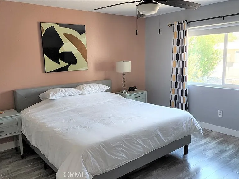 2098 N San Clemente Rd — Photo 9