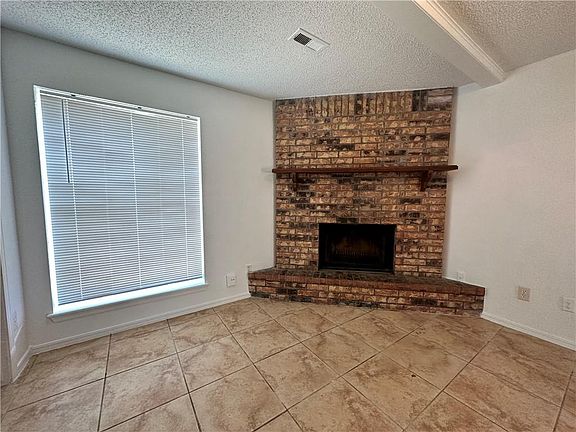 4th image of 8400 NW 10th St #18