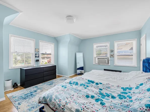 11-34 Bay 27th Street image 10 of 19