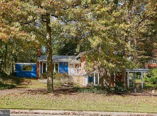 3326 Stoneybrae Dr, Falls Church, VA 22044