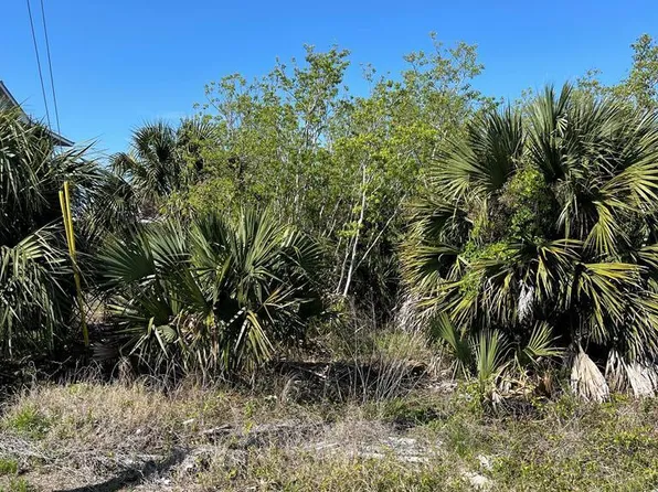 10 Americus Ave, Pt Saint Joe, FL 32456