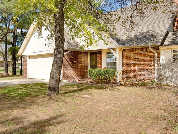 5th image of 14400 Chandelle Dr
