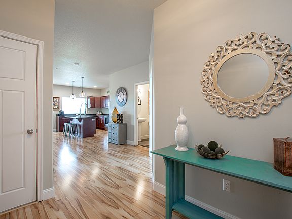 2nd image of 5518 Pimlico Dr