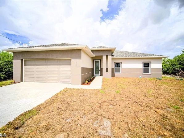 352 Labree Ave S, Lehigh Acres, FL 33974