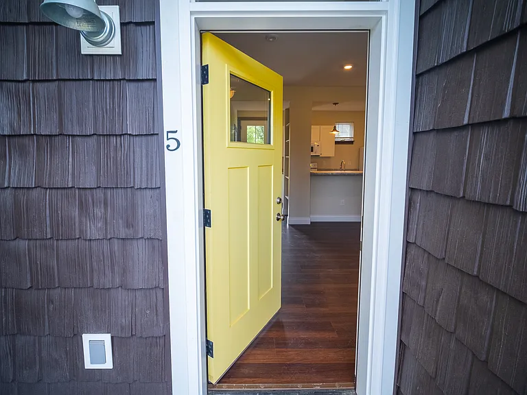 SummerHouse at Indiana — Photo 43