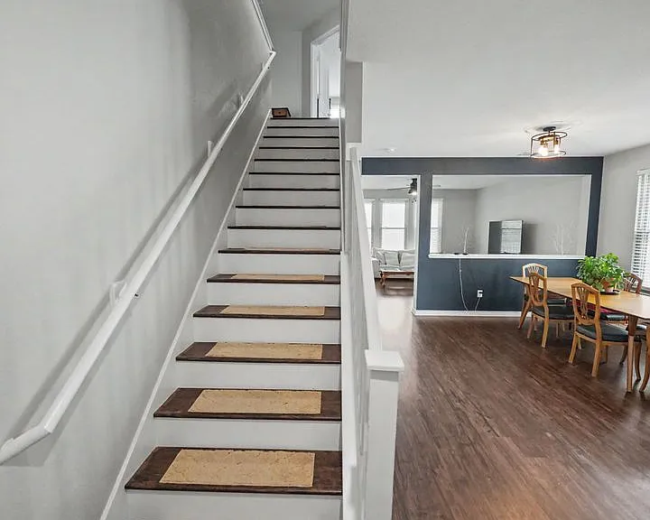 9406 Copperway — Photo 8