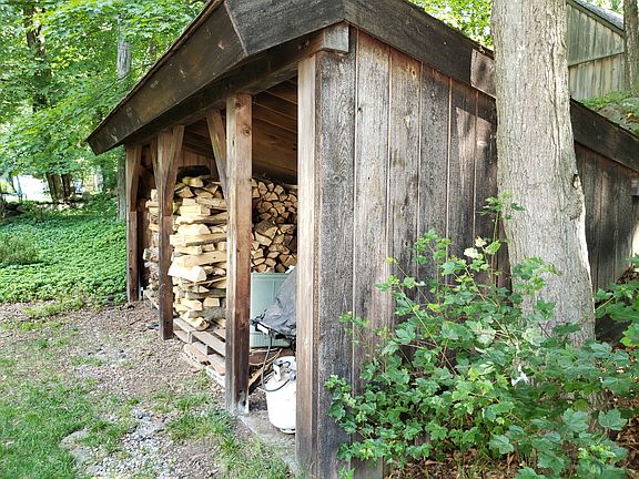 Custom Timberframe Woodshed