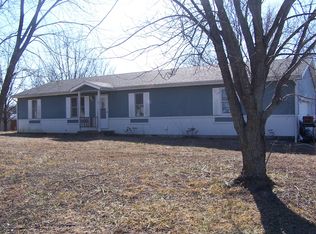 16319 S 1338 Rd, Nevada, MO 64772