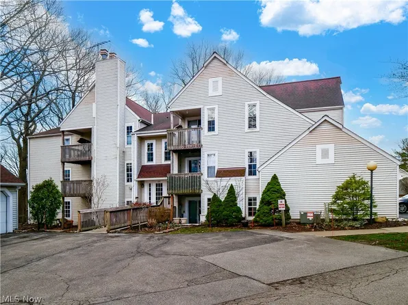 1207 W River Rd N APT D3, Elyria, OH 44035