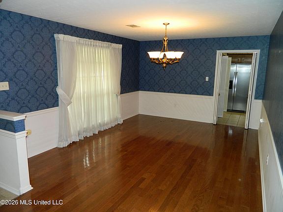 4th image of 7888 Hilo Way