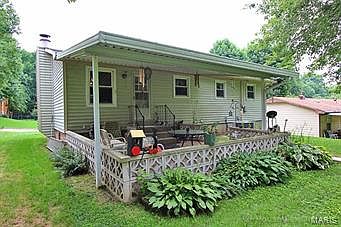 5th image of 1535 Kingsbury St