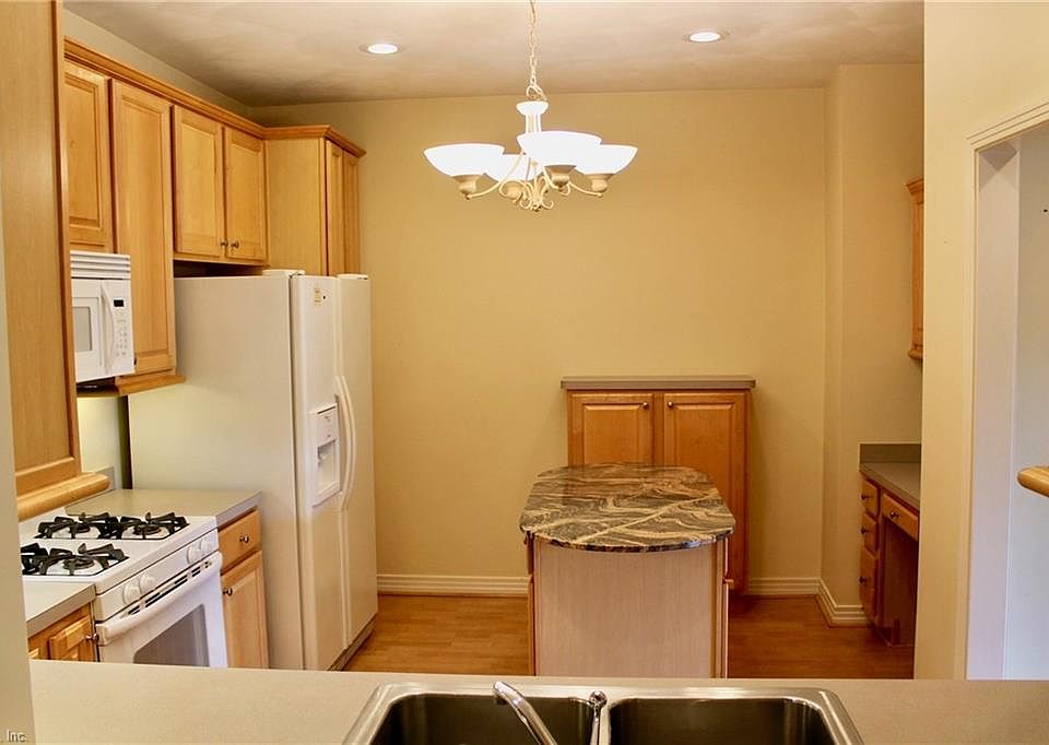 Linkhorn Bay Condominiums 1288 Laskin Rd Virginia Beach VA Zillow
