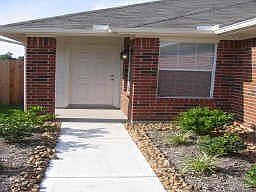 1st image of 8927 Aspen Trace Ln