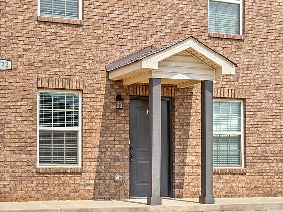 2nd image of 1712 Manning Dr #3