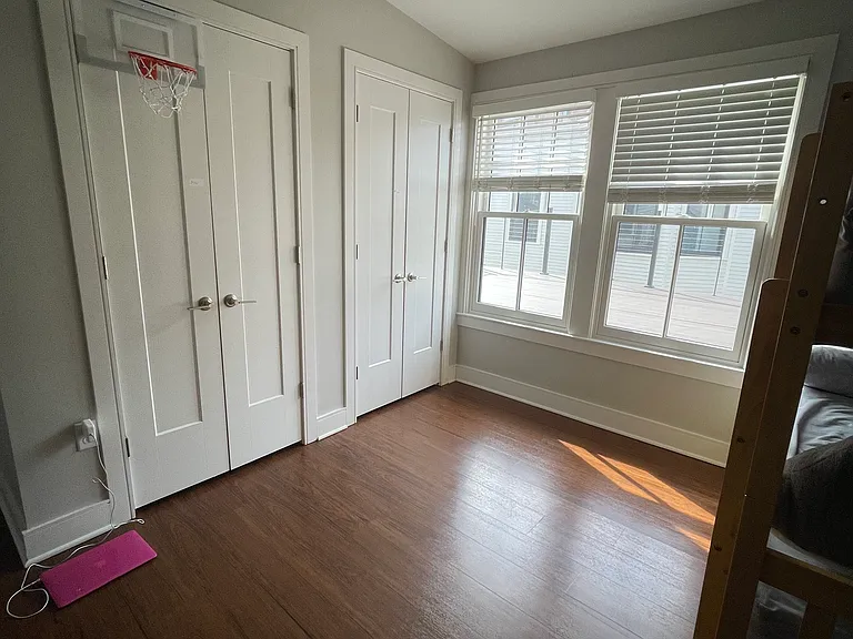 386A Harvard St — Photo 5