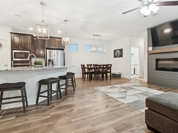 9220 Lamar St, Rowlett, TX 75089