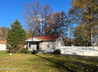 1434 Forest Dr, Louisville, KY 40219