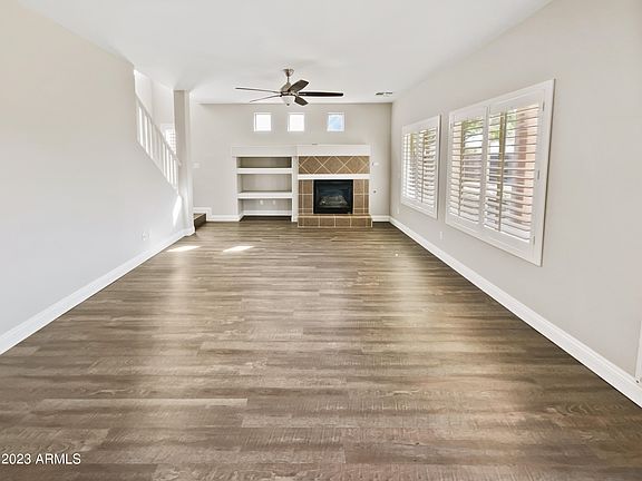 3rd image of 28844 N SADDLE Way