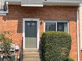 86 N Bedford St #B, Arlington, VA 22201