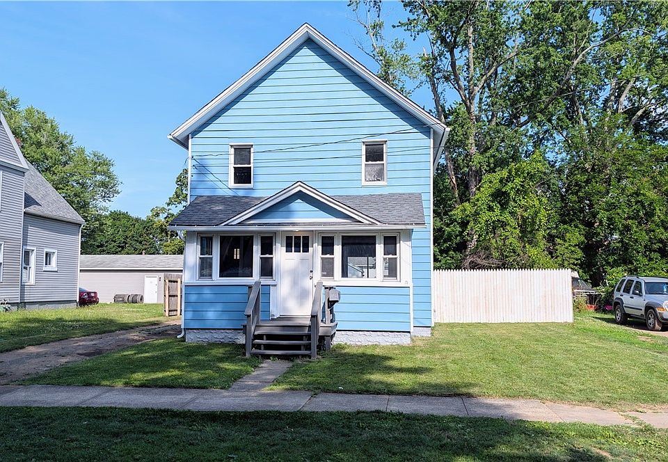 1st image of 624 Buffalo St